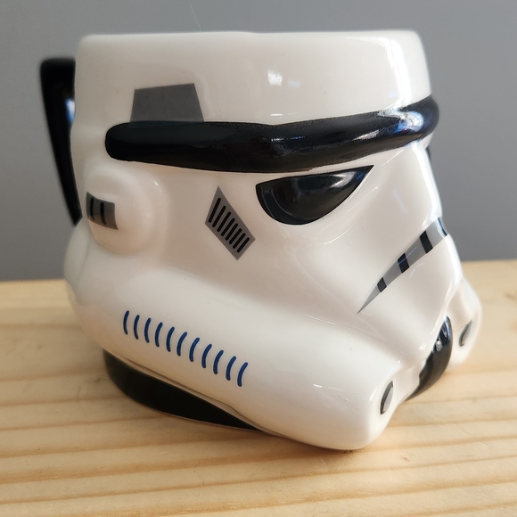 Star Wars Stormtrooper Mug - Picture 7 of 10